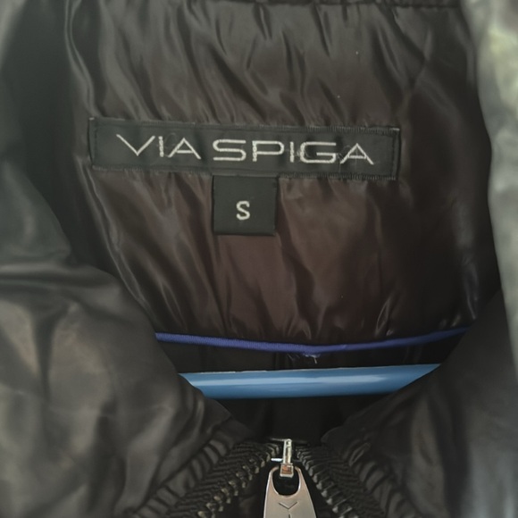 VIA SPIGA Puffer Coat (3/4 length) with fur hood. - Picture 2 of 4